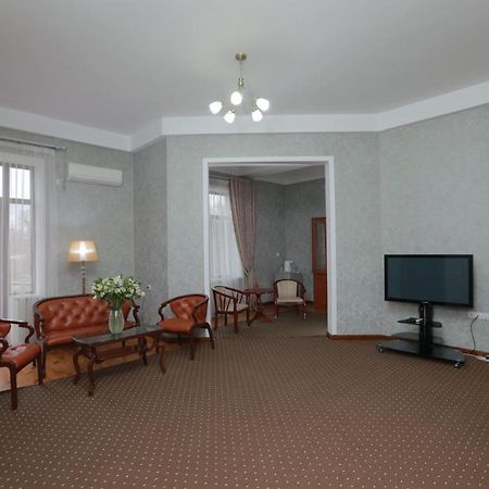 Khujand Grand Hotel Exterior foto